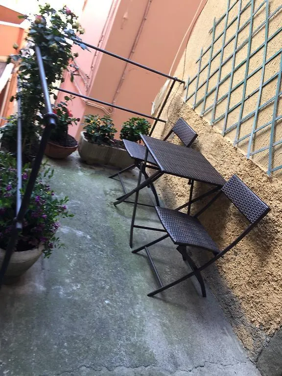 דירות מנרולה La Casina Della Tagia
